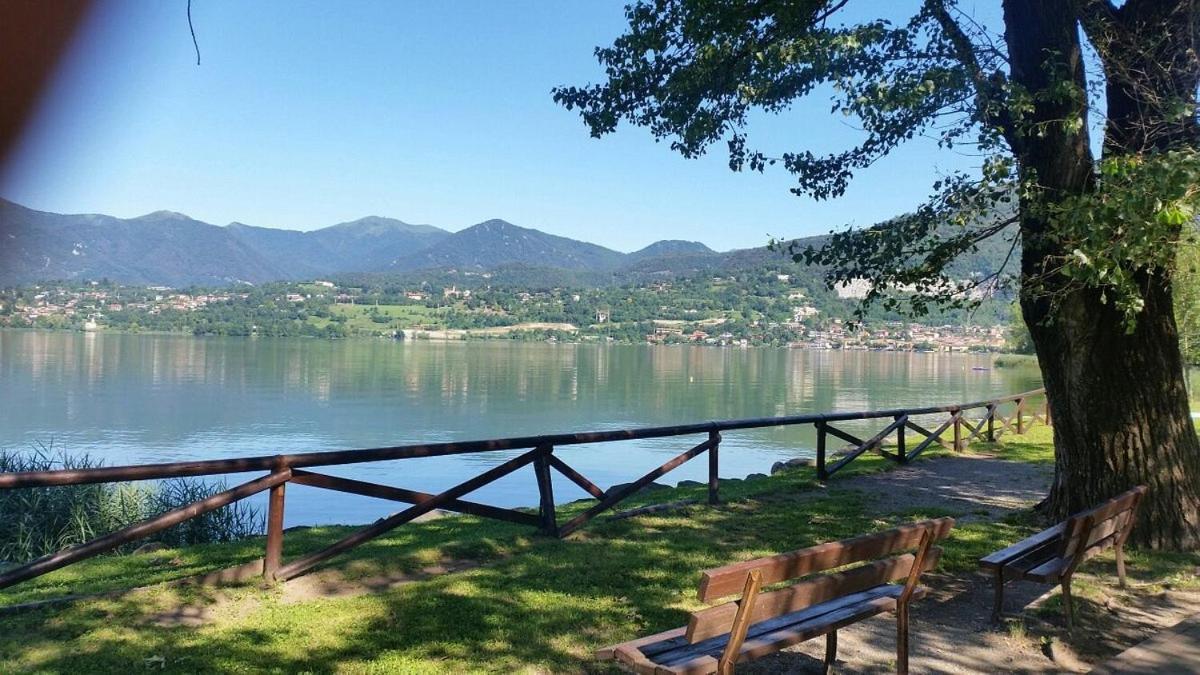 J&C House -Lake Bosisio Bosisio Parini Kültér fotó