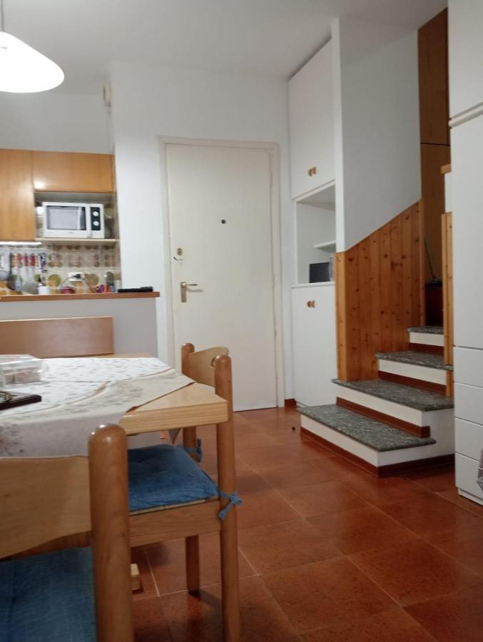J&C House -Lake Bosisio Bosisio Parini Kültér fotó